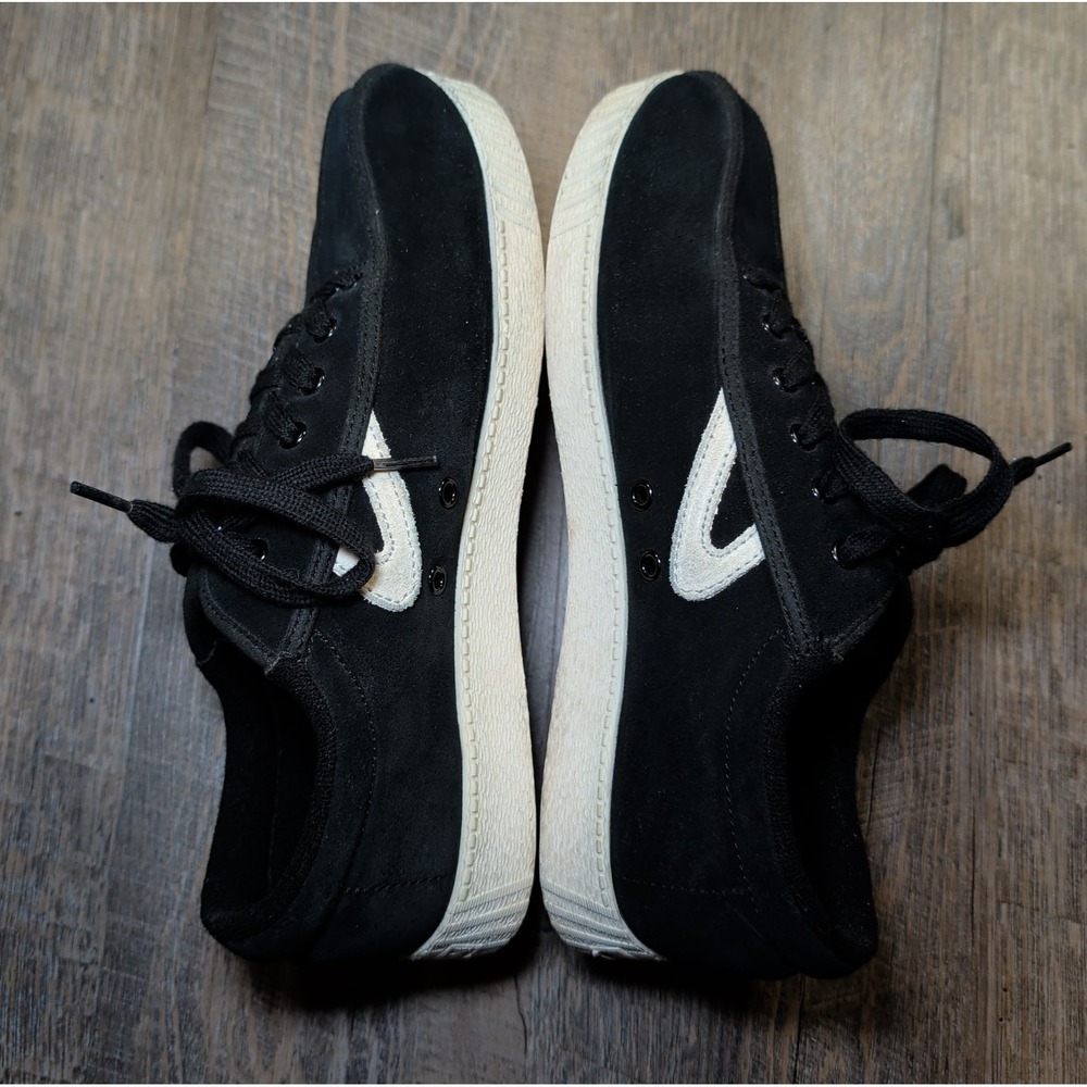 Tretorn Lace-Up Casual Sneakers Nylite Suede Black Shoes With Stars Womens 8.5 - Picture 9 of 13
